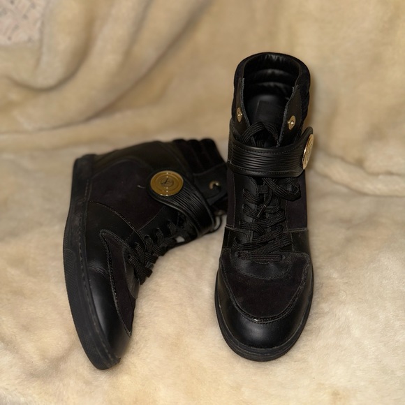 Louis Vuitton Hi Top Sneakers - Picture 1 of 2